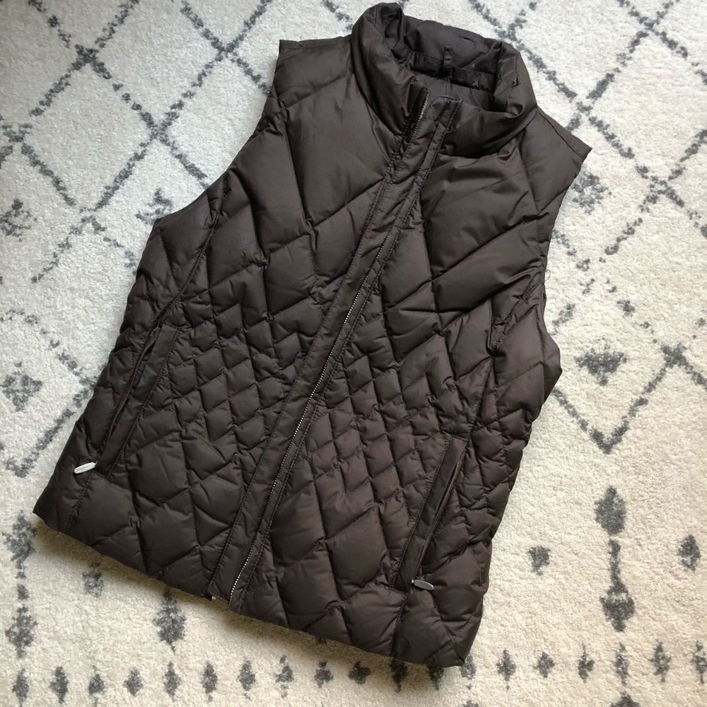 Goose down vest